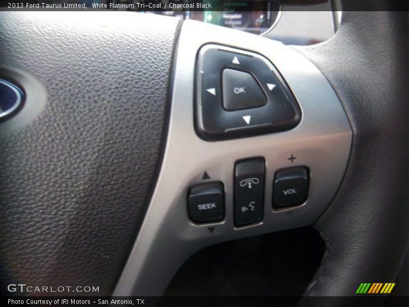 White Platinum Tri-Coat / Charcoal Black 2013 Ford Taurus Limited