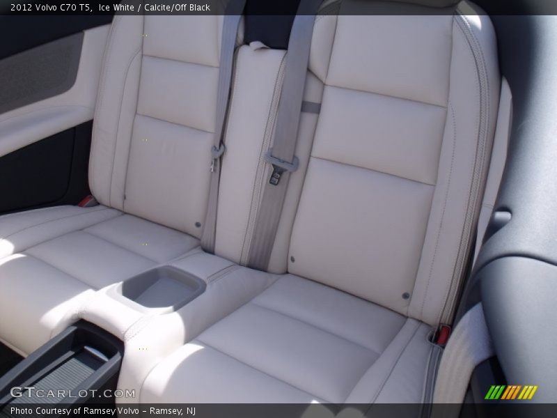 Ice White / Calcite/Off Black 2012 Volvo C70 T5