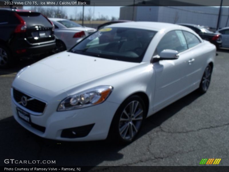 Ice White / Calcite/Off Black 2012 Volvo C70 T5