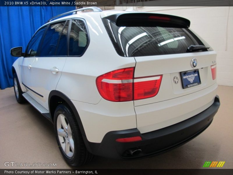 Alpine White / Saddle Brown 2010 BMW X5 xDrive30i