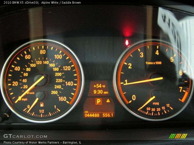 Alpine White / Saddle Brown 2010 BMW X5 xDrive30i