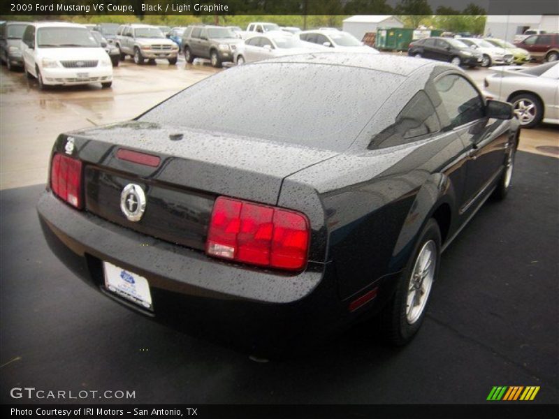 Black / Light Graphite 2009 Ford Mustang V6 Coupe