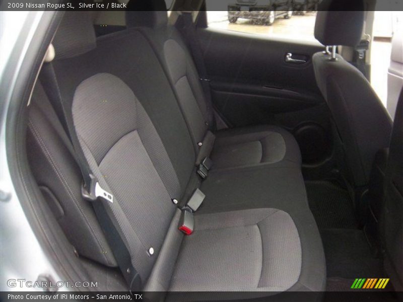 Silver Ice / Black 2009 Nissan Rogue SL