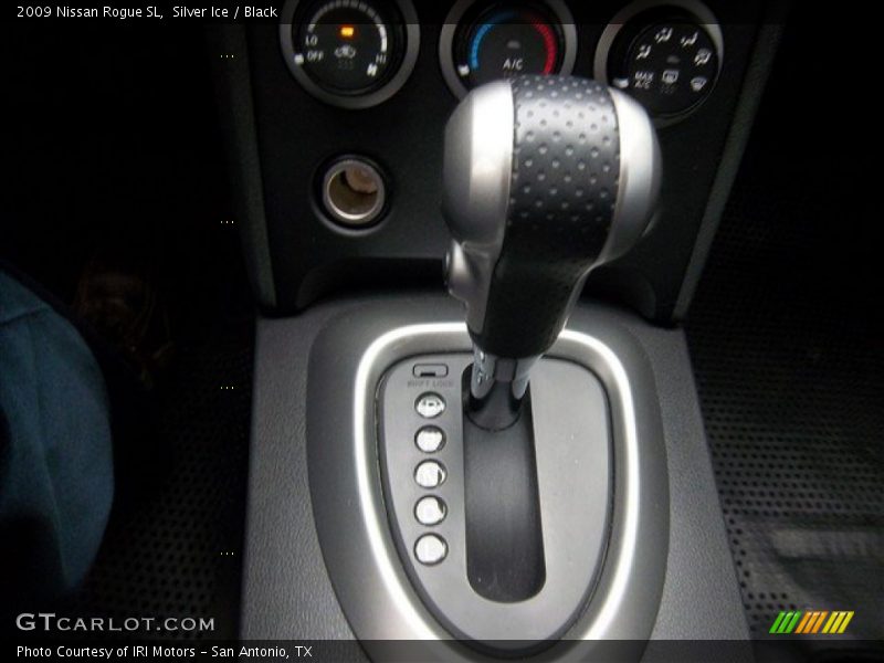 Silver Ice / Black 2009 Nissan Rogue SL