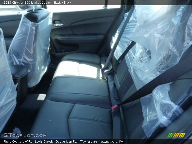 Black / Black 2013 Chrysler 200 Limited Sedan