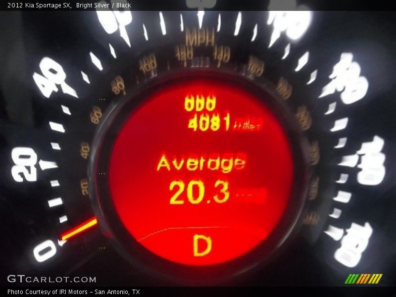 Bright Silver / Black 2012 Kia Sportage SX