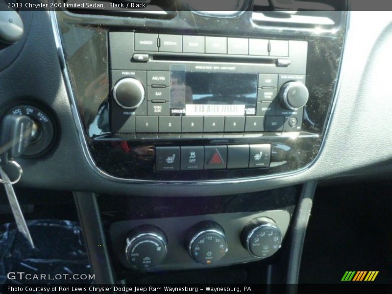 Black / Black 2013 Chrysler 200 Limited Sedan