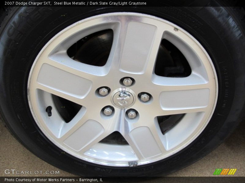  2007 Charger SXT Wheel