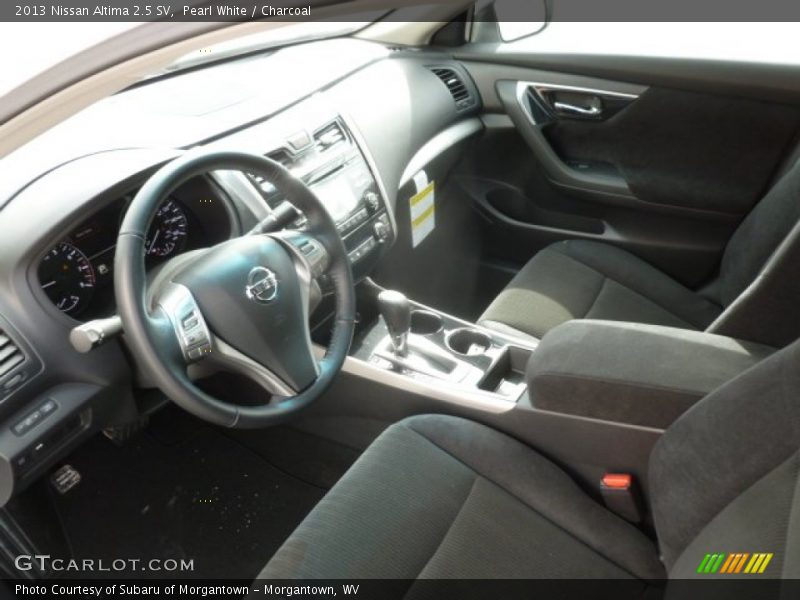 Pearl White / Charcoal 2013 Nissan Altima 2.5 SV