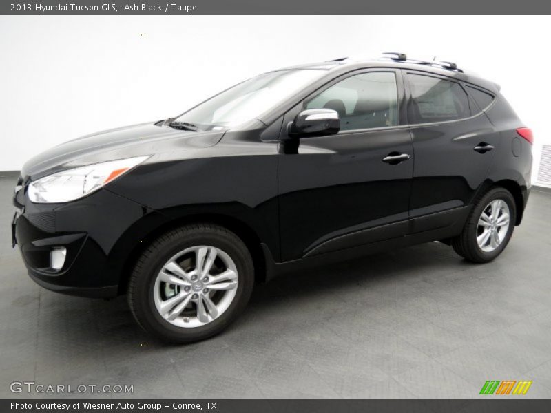 Ash Black / Taupe 2013 Hyundai Tucson GLS