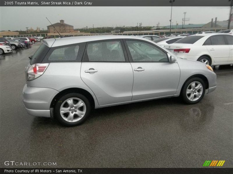 Silver Streak Mica / Dark Gray 2005 Toyota Matrix