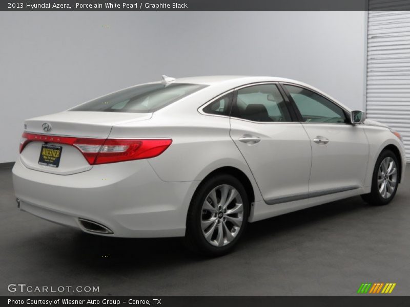 Porcelain White Pearl / Graphite Black 2013 Hyundai Azera