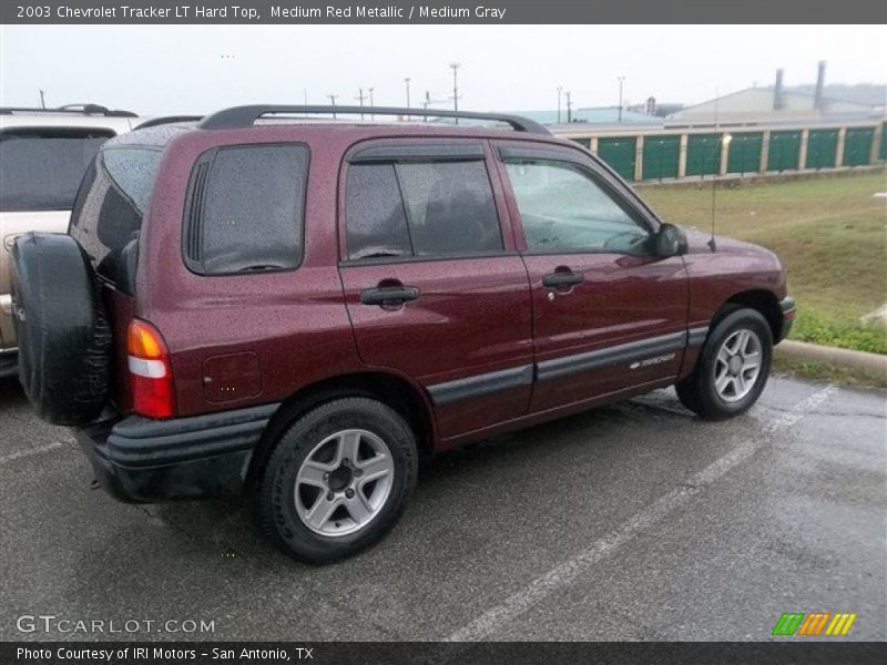 Medium Red Metallic / Medium Gray 2003 Chevrolet Tracker LT Hard Top
