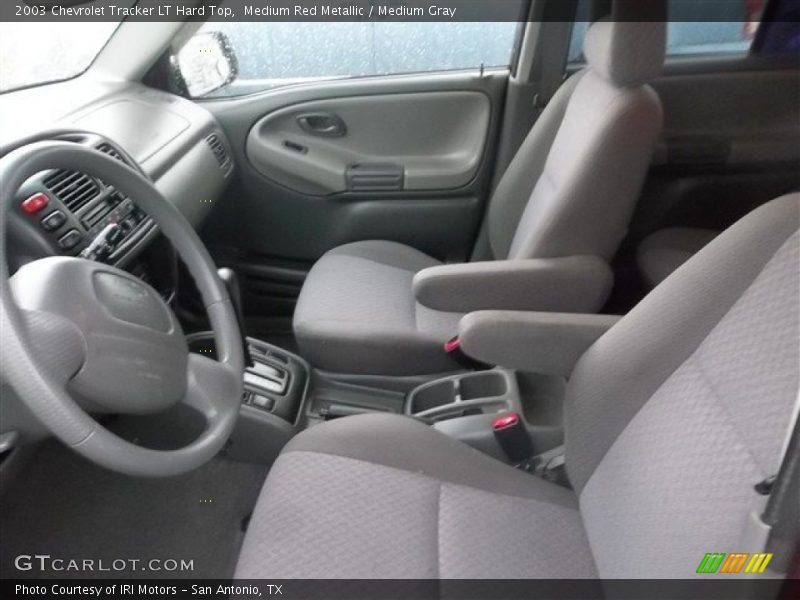 Medium Red Metallic / Medium Gray 2003 Chevrolet Tracker LT Hard Top