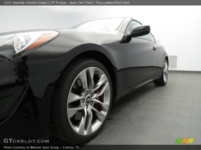 Black Noir Pearl / Red Leather/Red Cloth 2013 Hyundai Genesis Coupe 2.0T R-Spec