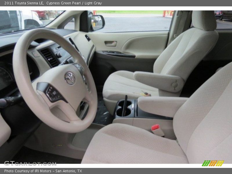 Cypress Green Pearl / Light Gray 2011 Toyota Sienna LE