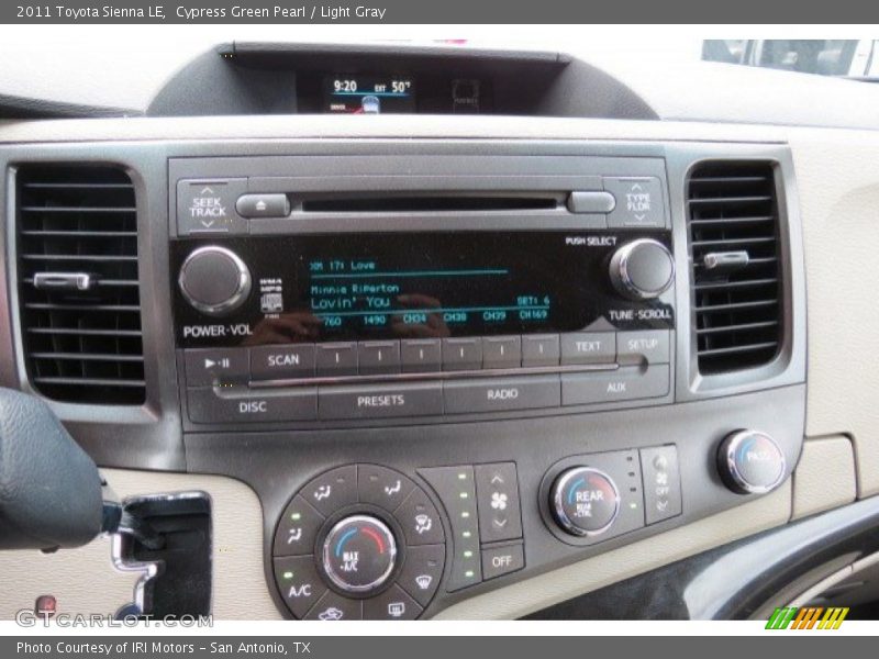 Cypress Green Pearl / Light Gray 2011 Toyota Sienna LE