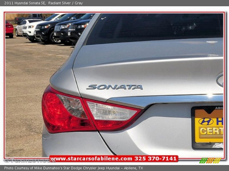 Radiant Silver / Gray 2011 Hyundai Sonata SE