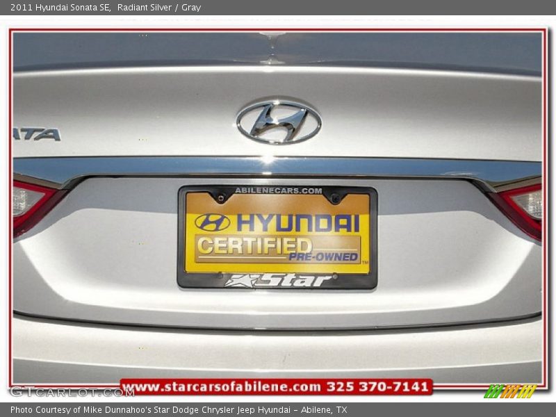 Radiant Silver / Gray 2011 Hyundai Sonata SE