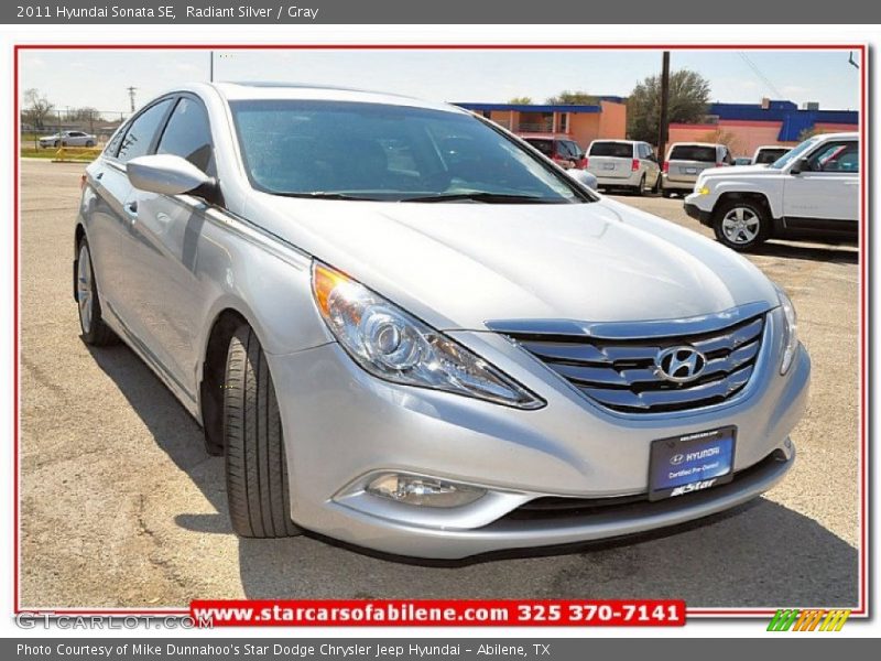 Radiant Silver / Gray 2011 Hyundai Sonata SE