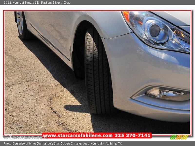 Radiant Silver / Gray 2011 Hyundai Sonata SE