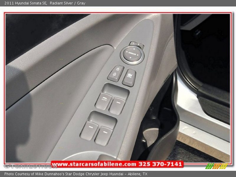 Radiant Silver / Gray 2011 Hyundai Sonata SE