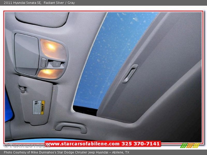 Radiant Silver / Gray 2011 Hyundai Sonata SE