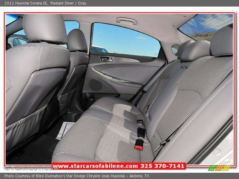 Radiant Silver / Gray 2011 Hyundai Sonata SE