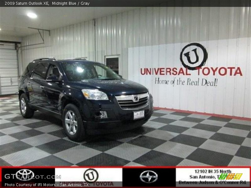 Midnight Blue / Gray 2009 Saturn Outlook XE