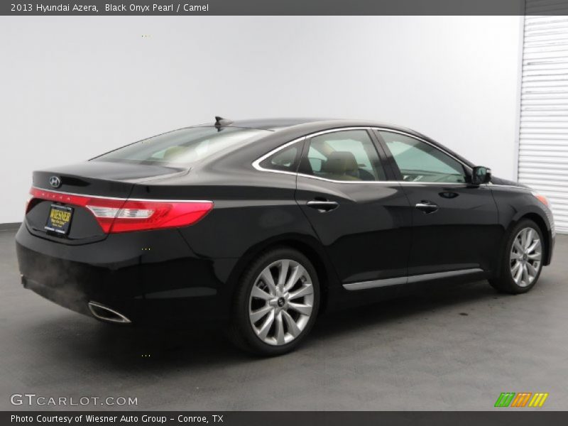 Black Onyx Pearl / Camel 2013 Hyundai Azera