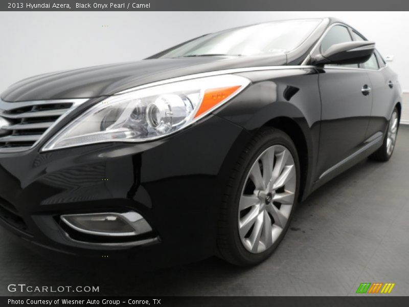 Black Onyx Pearl / Camel 2013 Hyundai Azera