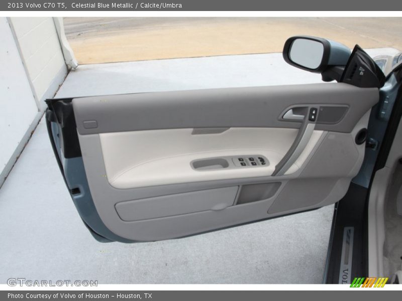Celestial Blue Metallic / Calcite/Umbra 2013 Volvo C70 T5
