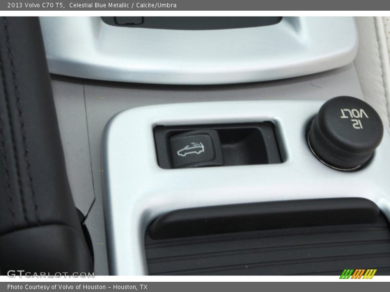 Celestial Blue Metallic / Calcite/Umbra 2013 Volvo C70 T5