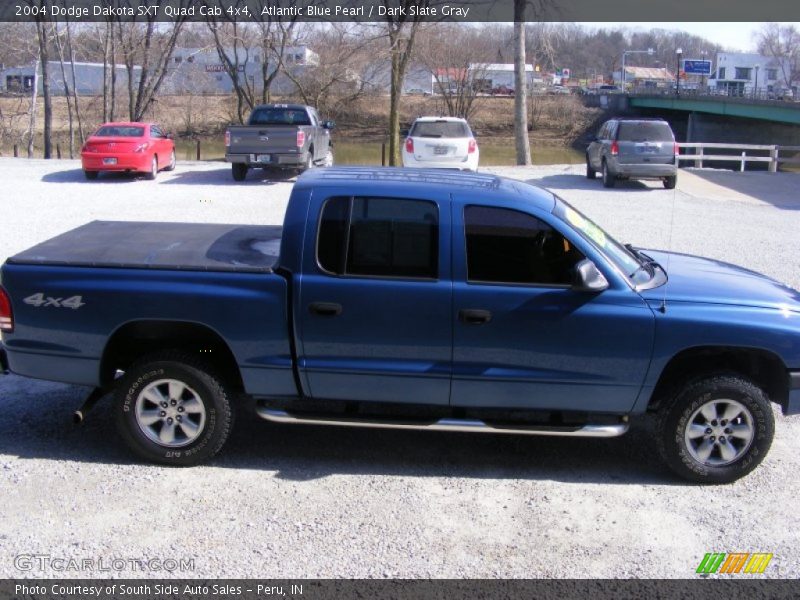 Atlantic Blue Pearl / Dark Slate Gray 2004 Dodge Dakota SXT Quad Cab 4x4