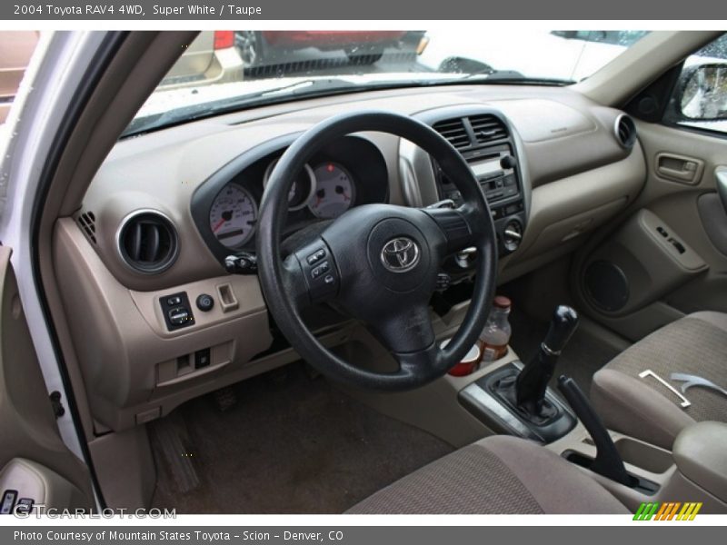 Super White / Taupe 2004 Toyota RAV4 4WD