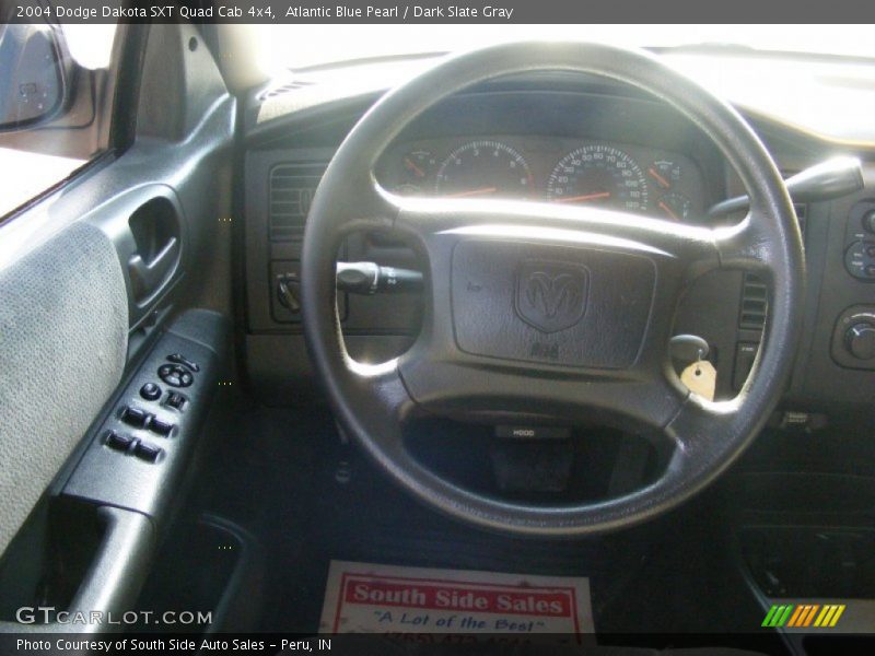 Atlantic Blue Pearl / Dark Slate Gray 2004 Dodge Dakota SXT Quad Cab 4x4