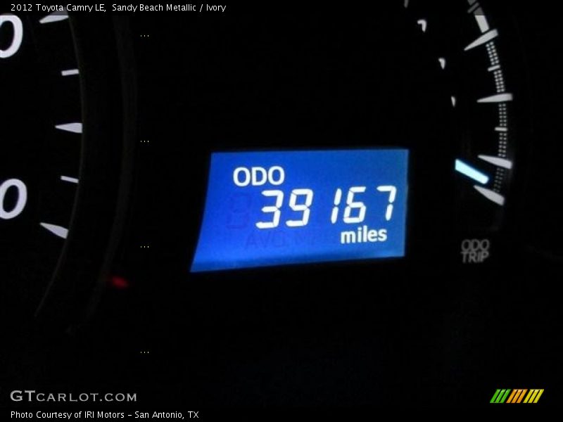Sandy Beach Metallic / Ivory 2012 Toyota Camry LE