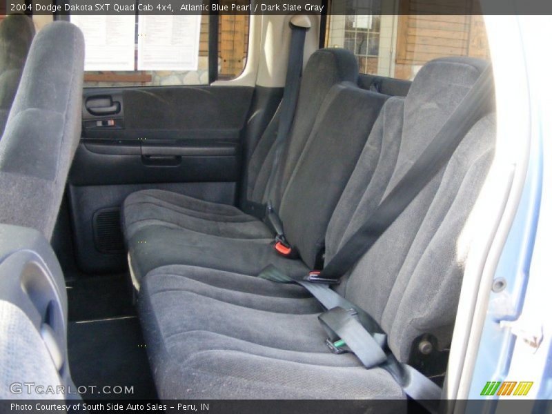 Atlantic Blue Pearl / Dark Slate Gray 2004 Dodge Dakota SXT Quad Cab 4x4
