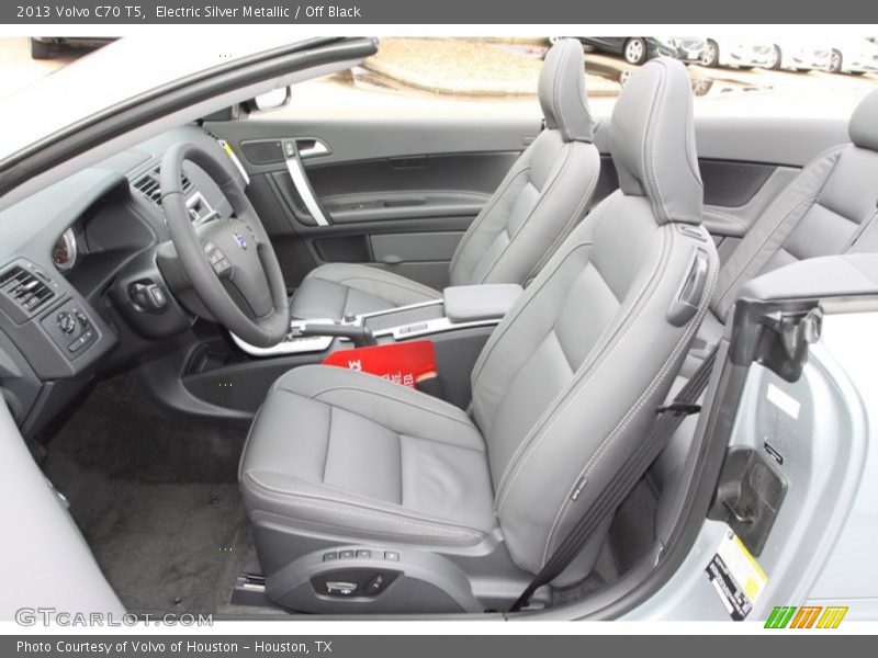 Front Seat of 2013 C70 T5