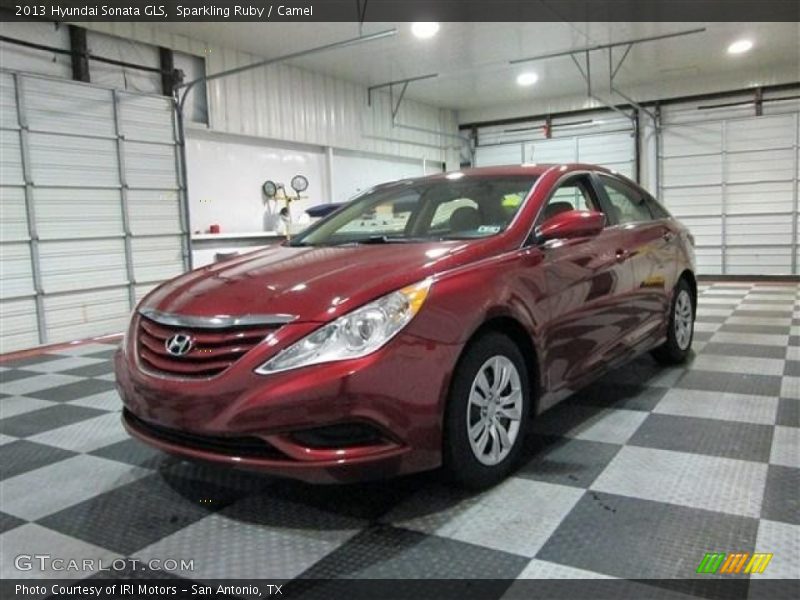 Sparkling Ruby / Camel 2013 Hyundai Sonata GLS
