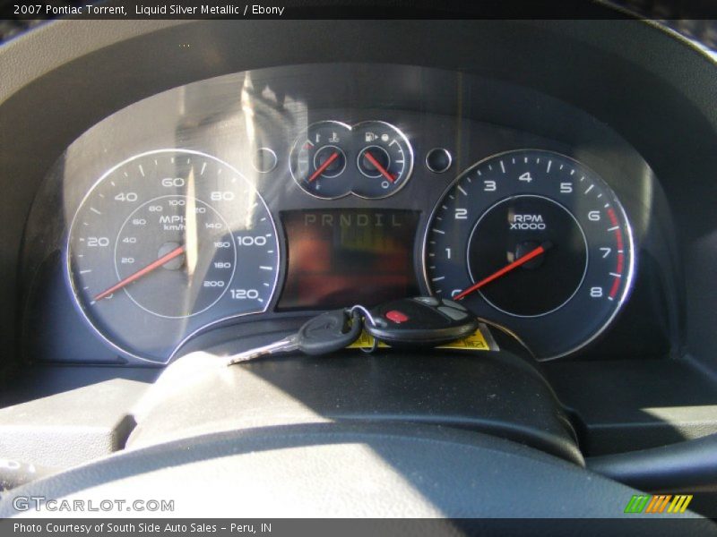 Liquid Silver Metallic / Ebony 2007 Pontiac Torrent