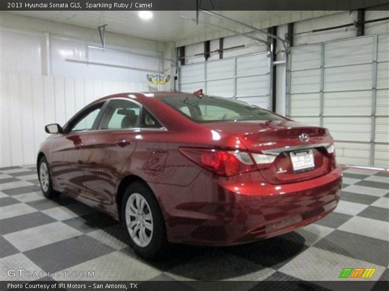 Sparkling Ruby / Camel 2013 Hyundai Sonata GLS