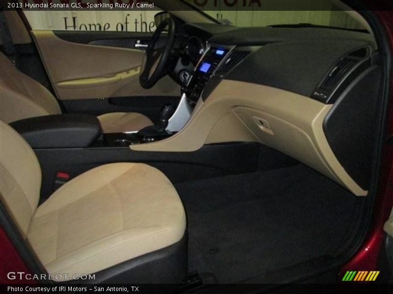Sparkling Ruby / Camel 2013 Hyundai Sonata GLS