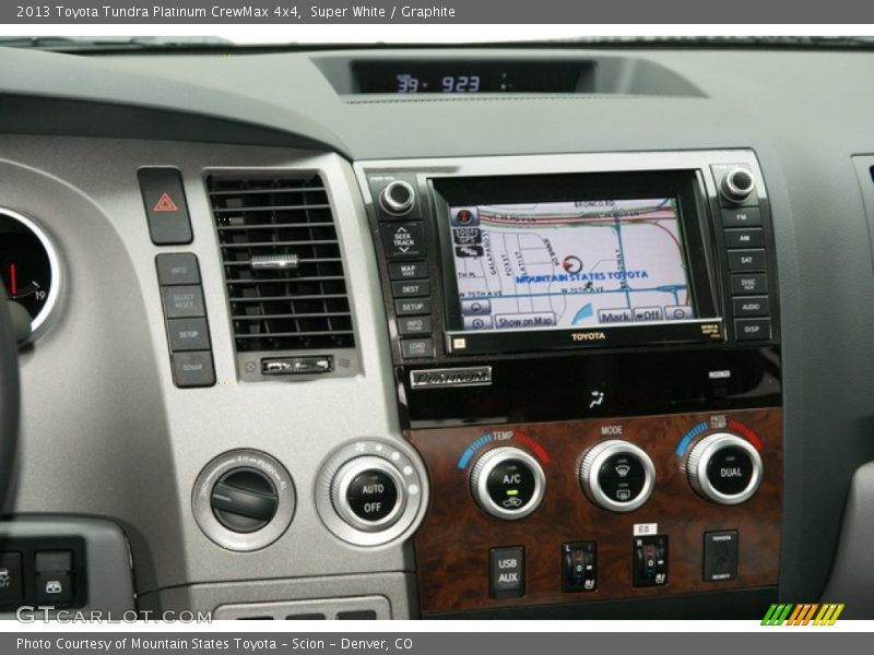 Super White / Graphite 2013 Toyota Tundra Platinum CrewMax 4x4