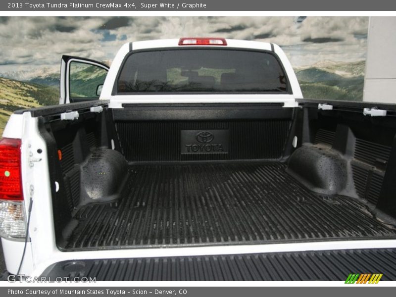 Super White / Graphite 2013 Toyota Tundra Platinum CrewMax 4x4