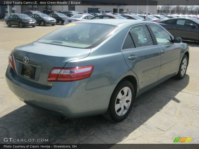 Aloe Green Metallic / Bisque 2009 Toyota Camry LE