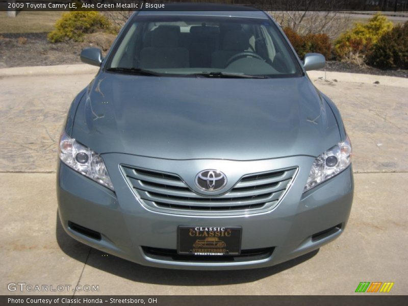 Aloe Green Metallic / Bisque 2009 Toyota Camry LE