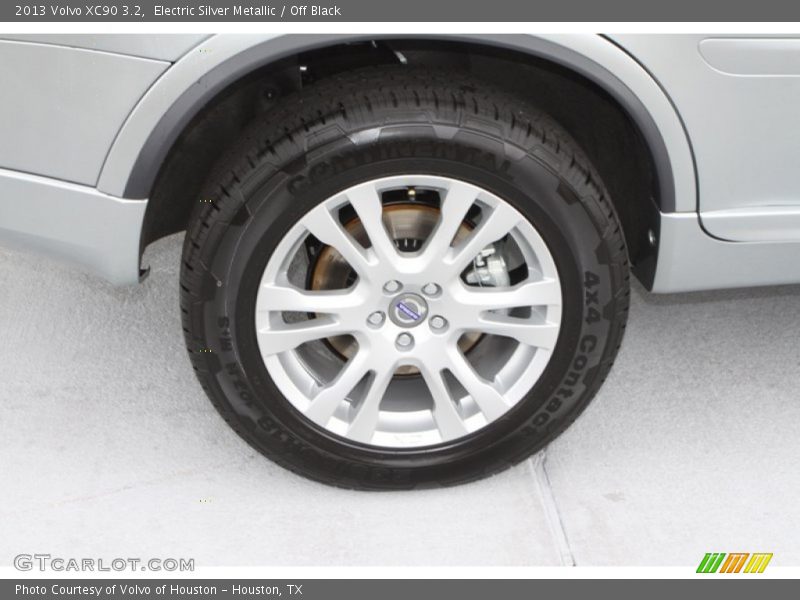 Electric Silver Metallic / Off Black 2013 Volvo XC90 3.2