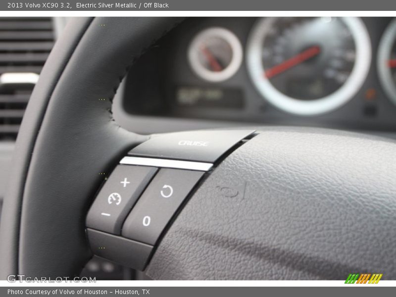 Electric Silver Metallic / Off Black 2013 Volvo XC90 3.2