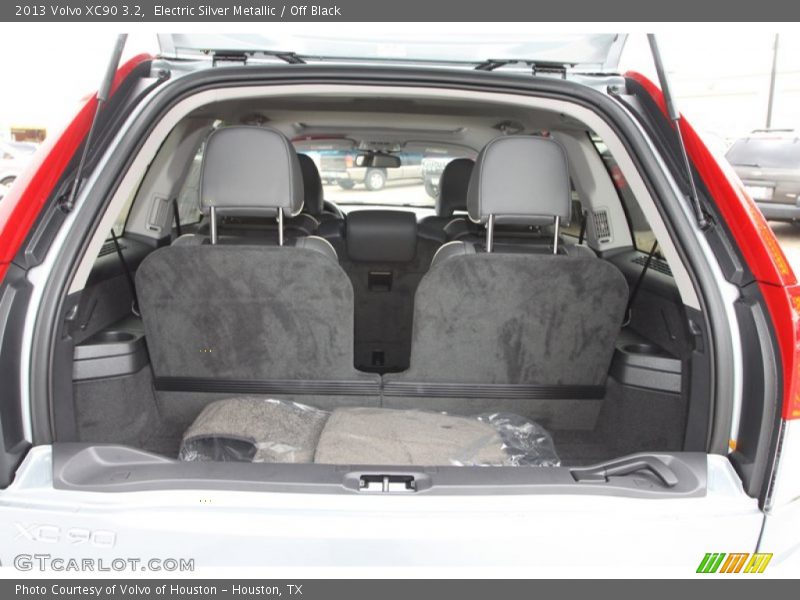 Electric Silver Metallic / Off Black 2013 Volvo XC90 3.2